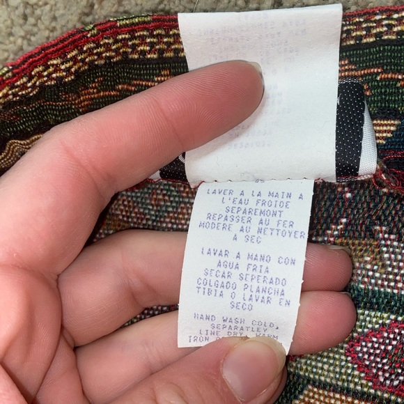 Vintage tapestry wrap skirt - Picture 9 of 13